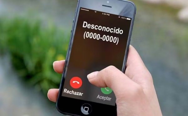 Llamadas de números desconocidos Llamadas bancarias que hostiguen deberán regularse