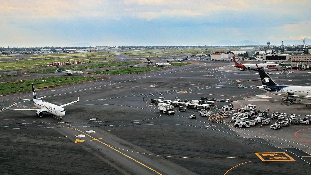 Las aerolíneas aglutinadas en la Canaero y en la IATA calificaron el alza programada para el 2024 de desmedida y advierten que impactará negativamente el costo de los pasajes aéreos.