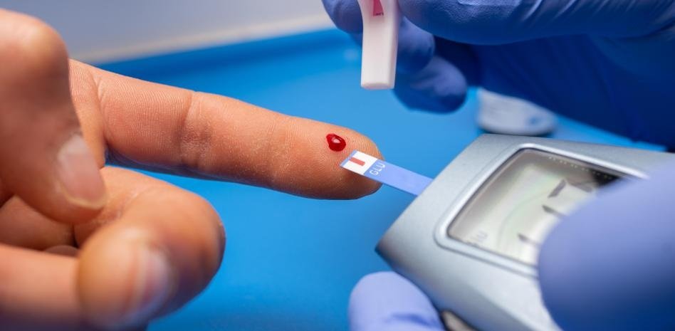 Los niveles ideales de glucosa varían según el momento del día y la ingesta de alimentos.