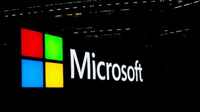 Microsoft Enfrenta Caída Global: Causas y Efectos del Fallo Informático