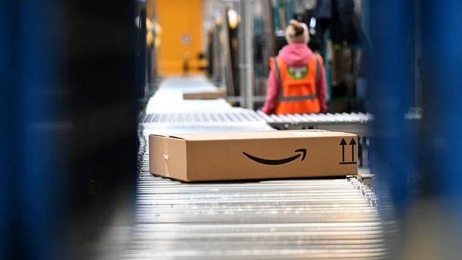 Los trabajadores de Amazon han organizado estas protestas debido a lo que consideran "prácticas anti laborales y antidemocráticas" por parte de la compañía.