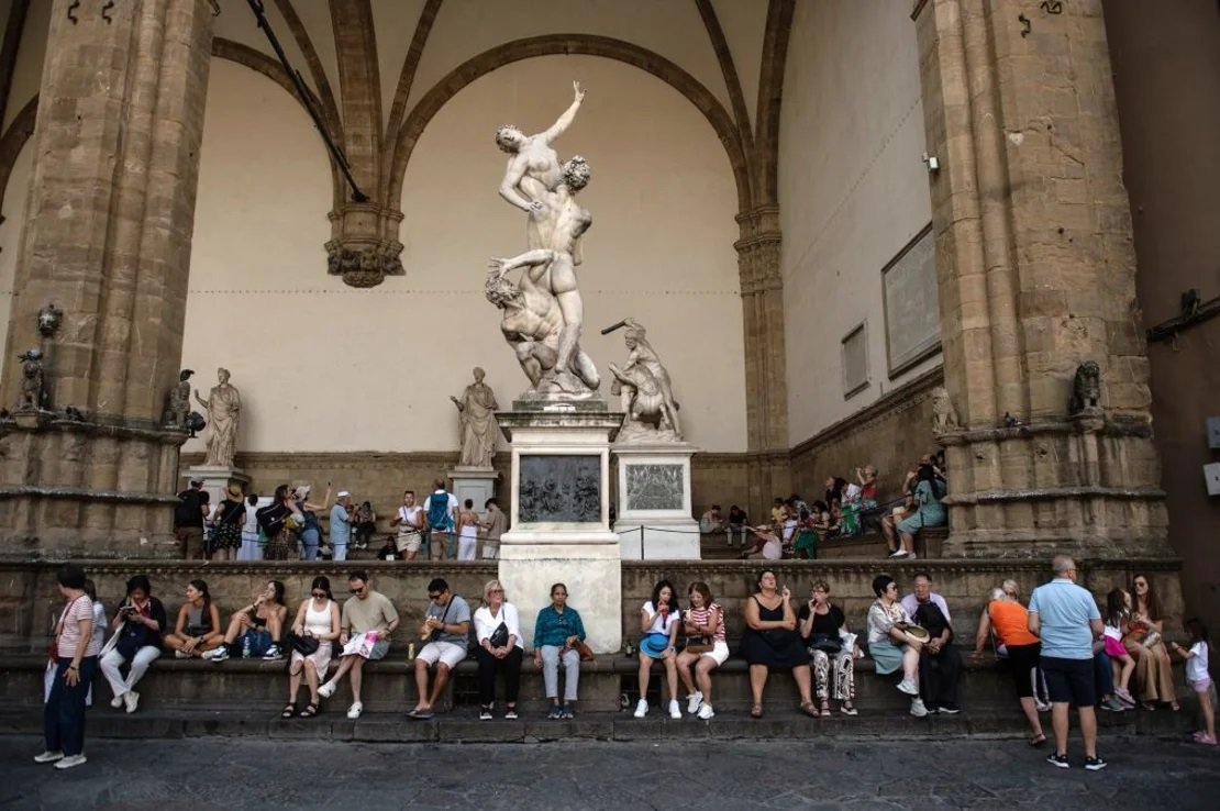 Florencia, con su rico legado artístico y cultural, sigue siendo uno de los destinos más emblemáticos de Italia.